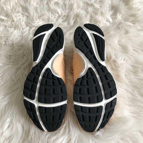 Women Nike Presto Guava Ice - Picture 3 of 3